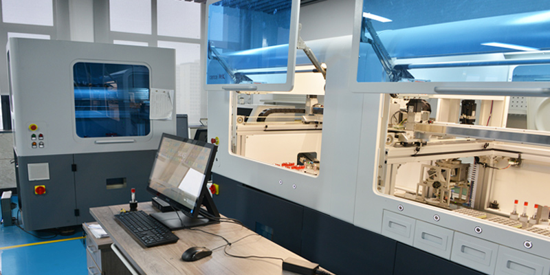 Qual é o uso de tipos de centrífuga de laboratório?