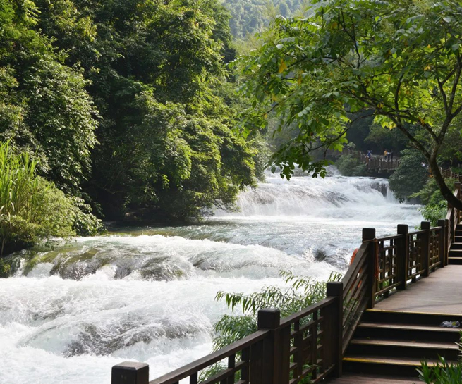 Comemore o 100 ° aniversário da fundação do Partido Comunista da China, Xiangyi Centrifuge Guizhou Colorido 5 Days Tour Comemore o 100 ° aniversário da fundação do Partido Comunista da China, Xiangyi Centrifuge Guizhou Colorido 5 Days Tour